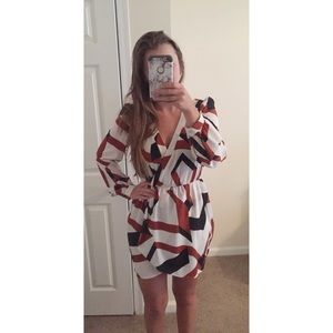 Fabrik Long Sleeve Geometric Print Dress
